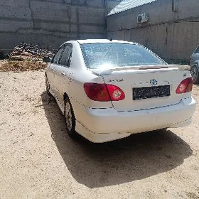 Toyota Corolla 2004