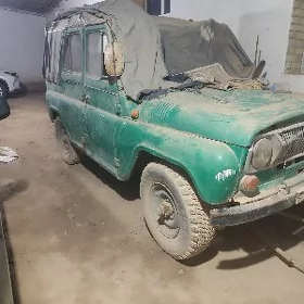 UAZ 469 1990