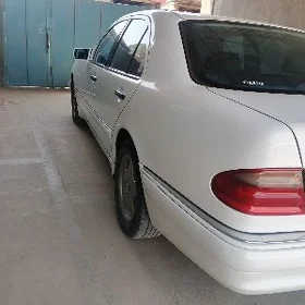 Mercedes-Benz C320 1999