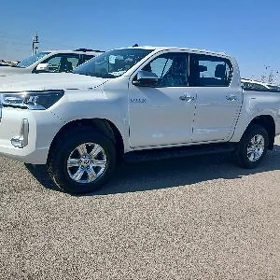 Toyota Hilux 2025