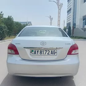 Toyota Yaris 2009