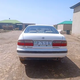 Toyota Corona 1995