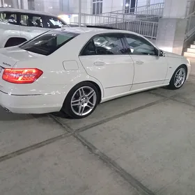 Mercedes-Benz E350 2009