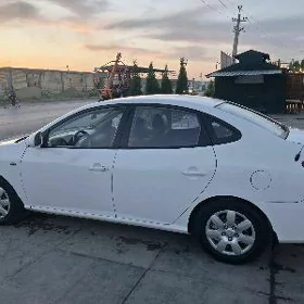 Hyundai Elantra 2010