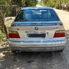 BMW 325 1993