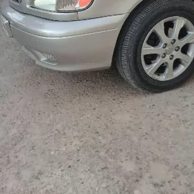Toyota Sienna 2002