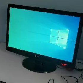 Monitor LG 24 lik