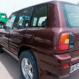 Toyota RAV4 1996