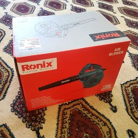 RONIX UFLEYAN