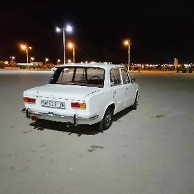 Lada 2104 1983