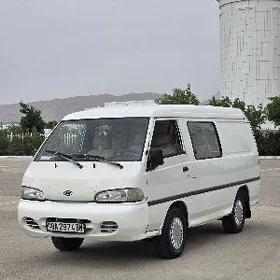 Hyundai H100 2002