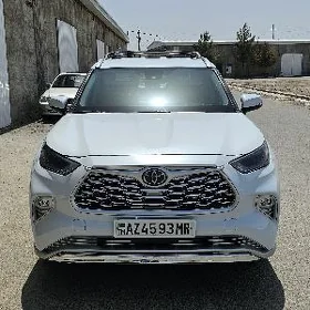 Toyota Highlander 2022