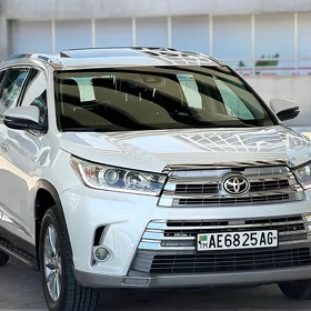 Toyota Highlander 2019