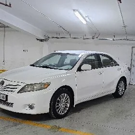 Toyota Camry 2008