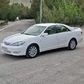 Toyota Camry 2005