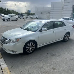 Toyota Avalon 2011