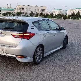 Toyota Corolla 2017