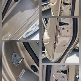 Toyota Avalon 2003