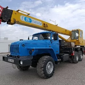 Ural 5557 2006