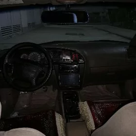Daewoo Nubira 1999