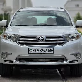 Toyota Highlander 2013