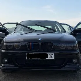 BMW E39 1999