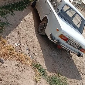 Lada 2106 1985