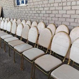 Стулья