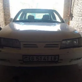 Nissan Primera 1995