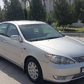 Toyota Camry 2005