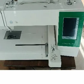JANOME 450E