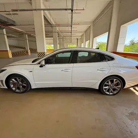 Hyundai Sonata 2021