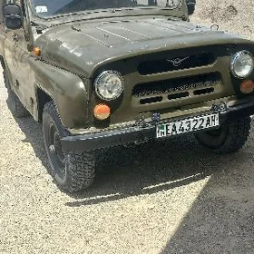UAZ 469 1989