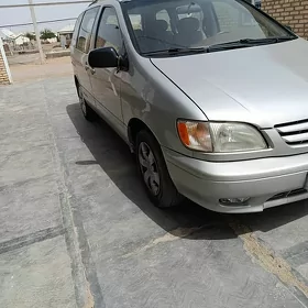Toyota Camry 2001
