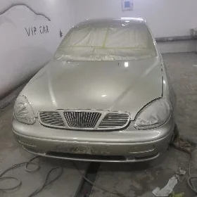 Daewoo Leganza 1999