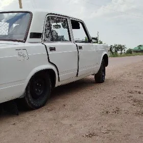 Lada 2107 1990