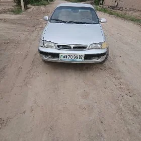 Toyota Carina 1996