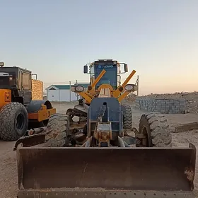 XCMG LW300F 2011