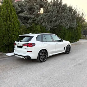 BMW X5 2024