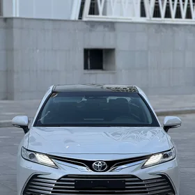 Toyota Camry 2023