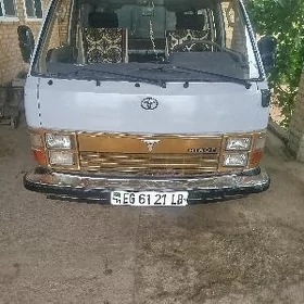 Toyota Hiace 1983