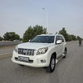 Toyota Land Cruiser Prado 2012