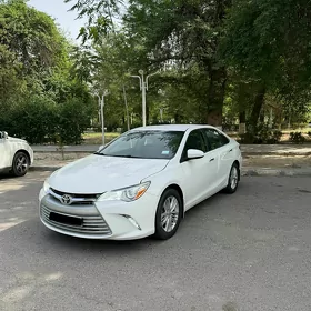 Toyota Camry 2017