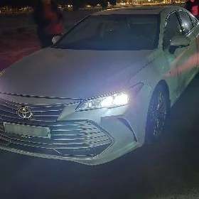 Toyota Avalon 2019