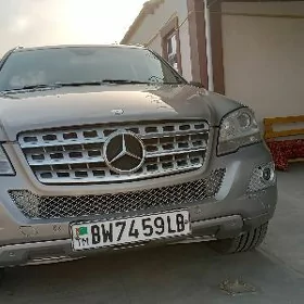 Mercedes-Benz ML350 2008