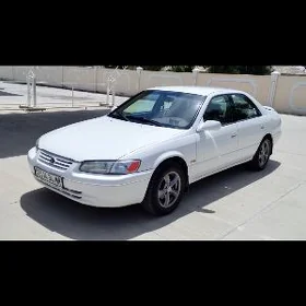 Toyota Camry 1999