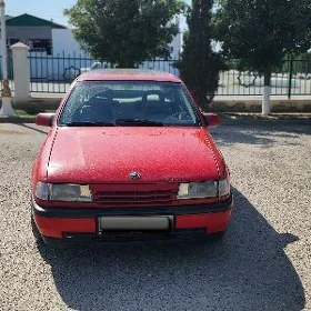 Opel Vectra 1989