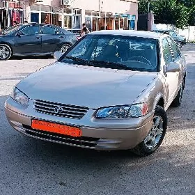 Toyota Camry 1998