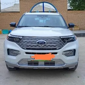Ford Explorer 2022