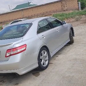 Toyota Camry 2010
